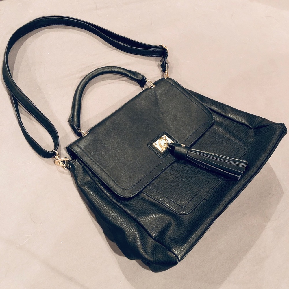 A+ Black Leather Crossbody Convertable Handbag